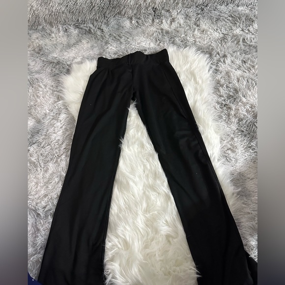 Puma - Picture 4 of 6